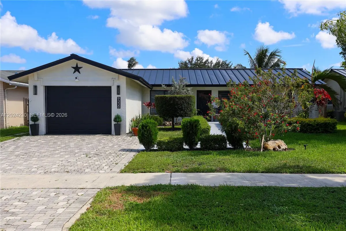 9330 NW 43rd St, Sunrise, FL 33351 - #1