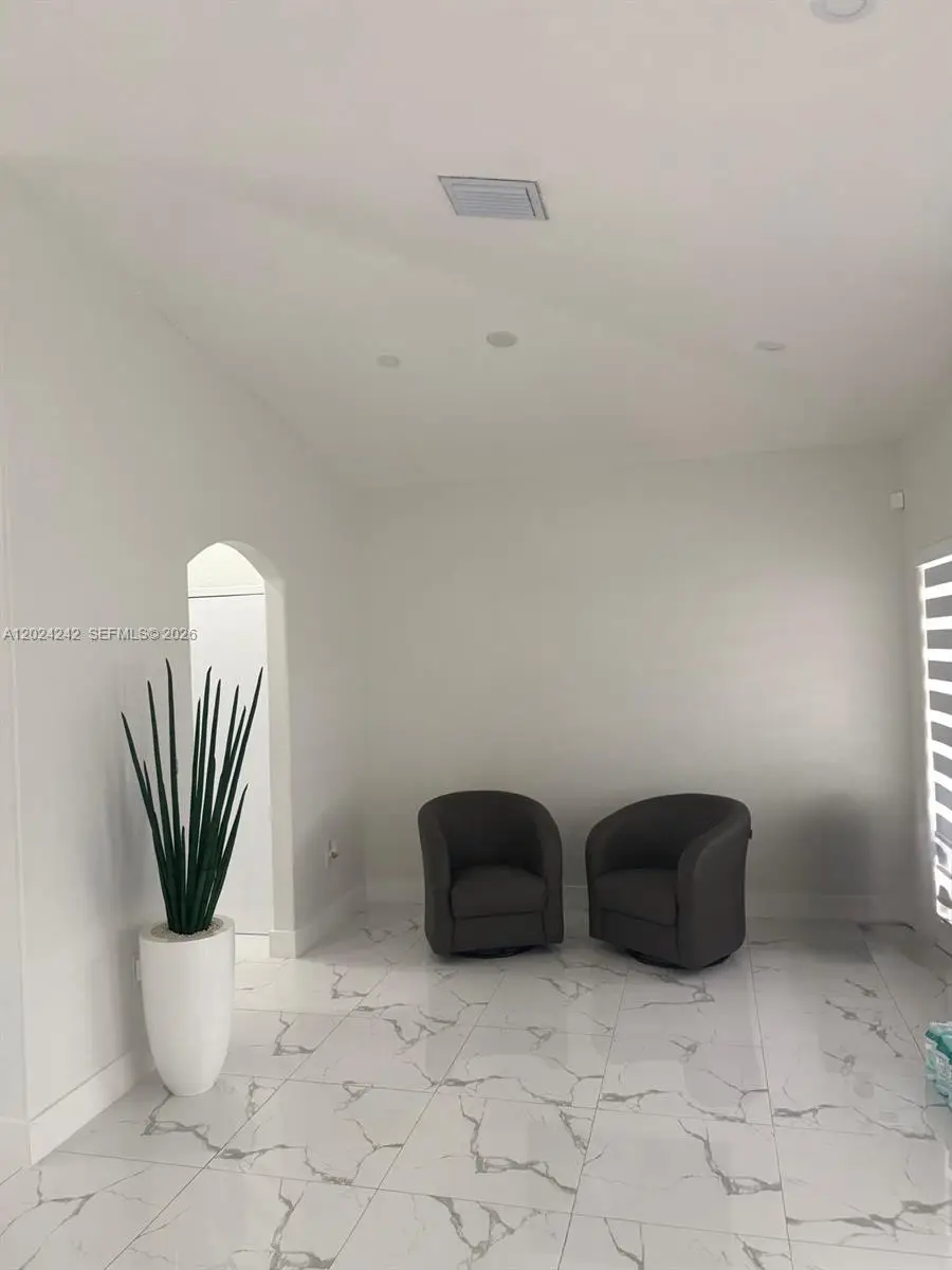 16911 NW 87th Ct, Miami Lakes, FL 33018 - #3