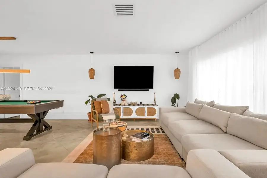 5250 NE 15th Ave, Fort Lauderdale, FL 33334 - #2