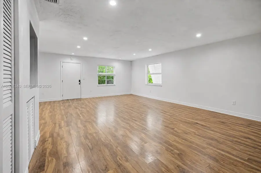 6815 Edgewater Dr #201, Coral Gables, FL 33133 - #2