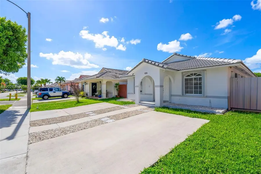 9703 NW 127th St, Hialeah Gardens, FL 33018 - #2