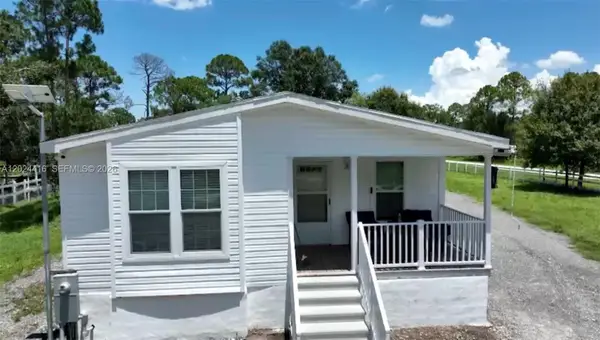 725 N Willows St, Clewiston, FL 33440