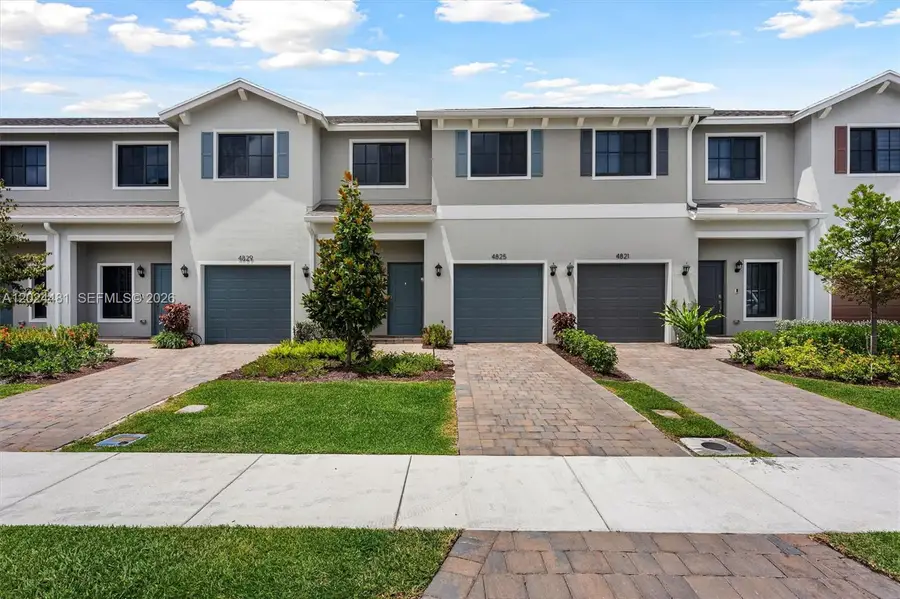 4825 Dillion St, Lake Worth, FL 33463 - #2