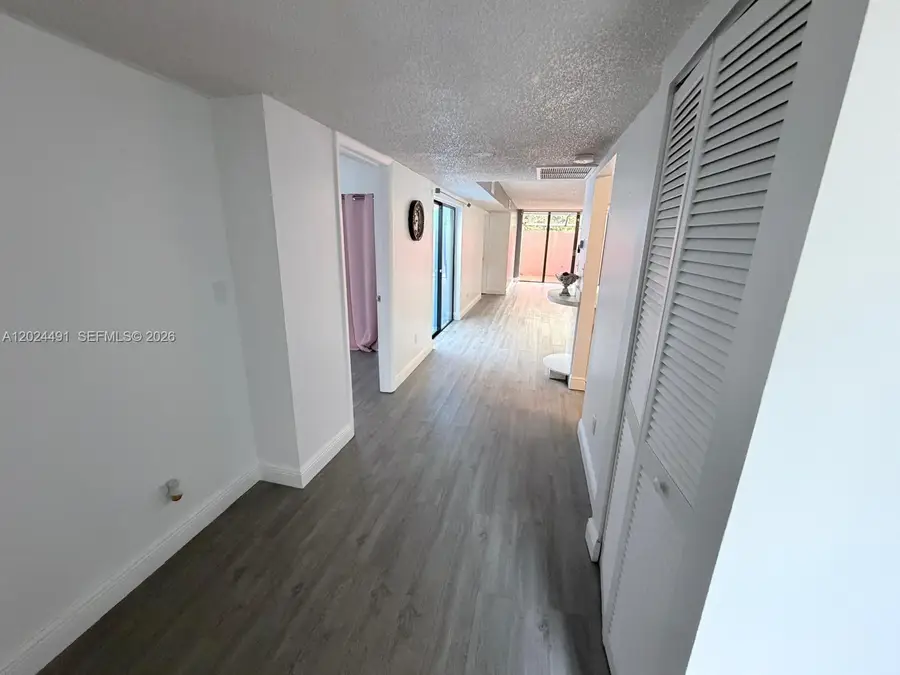 10343 Greenhouse Rd, Pembroke Pines, FL 33026 - #2