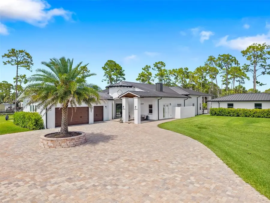 2798 Palm Deer Dr, Loxahatchee, FL 33470 - #3