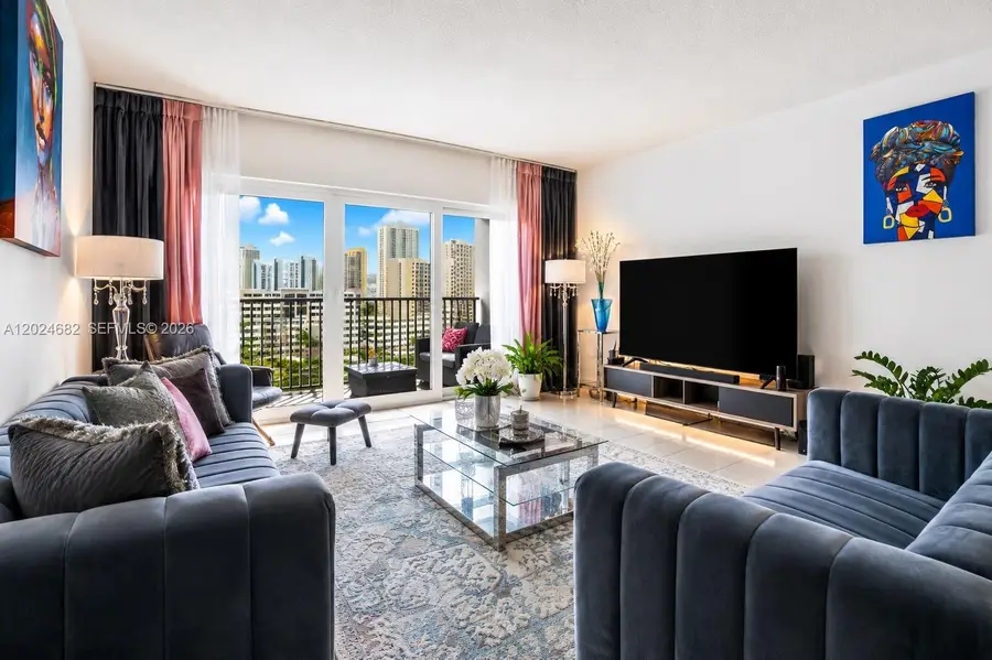 300 Bayview Dr #807, Sunny Isles Beach, FL 33160 - #2
