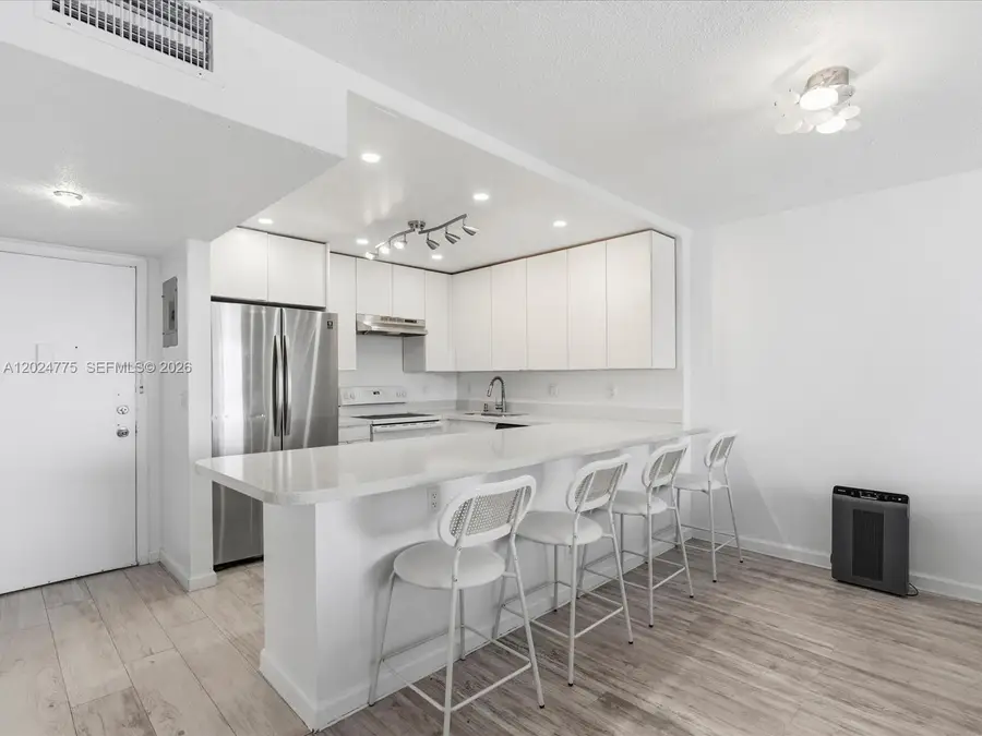 1817 S Ocean Dr #918, Hallandale Beach, FL 33009 - #3