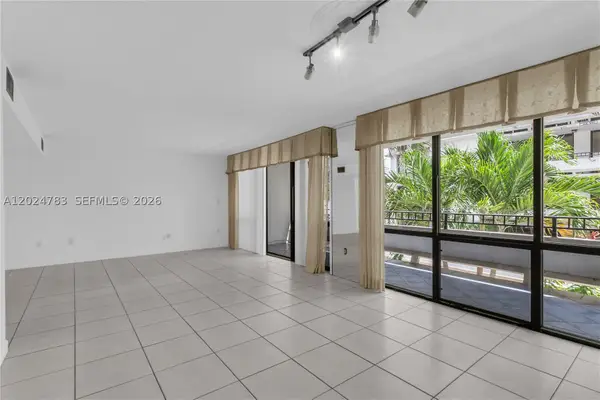 13951 Kendale Lakes Cir #208A, Miami, FL 33183