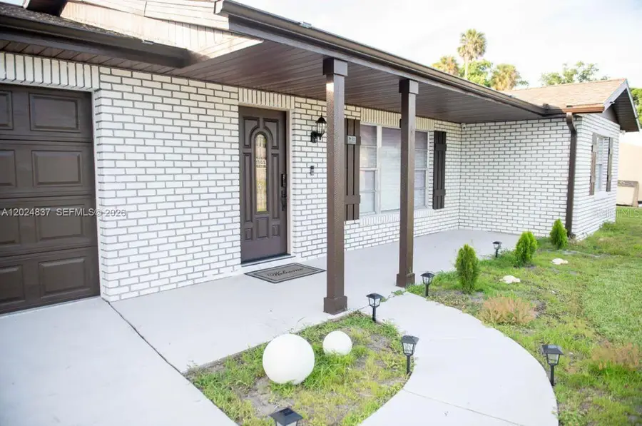 962 Country Club Ave, Daytona Beach, FL 32114 - #2