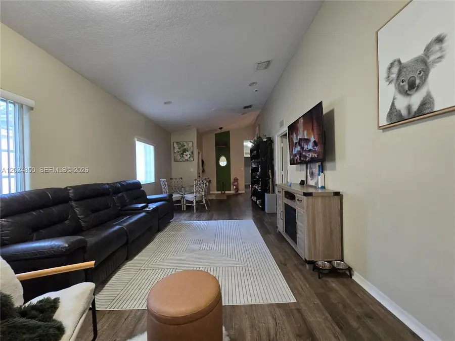 1236 NE 32nd Ave, Homestead, FL 33033 - #3