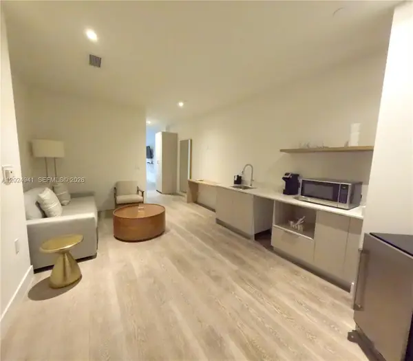 229 SW 9th St #508, Miami, FL 33130