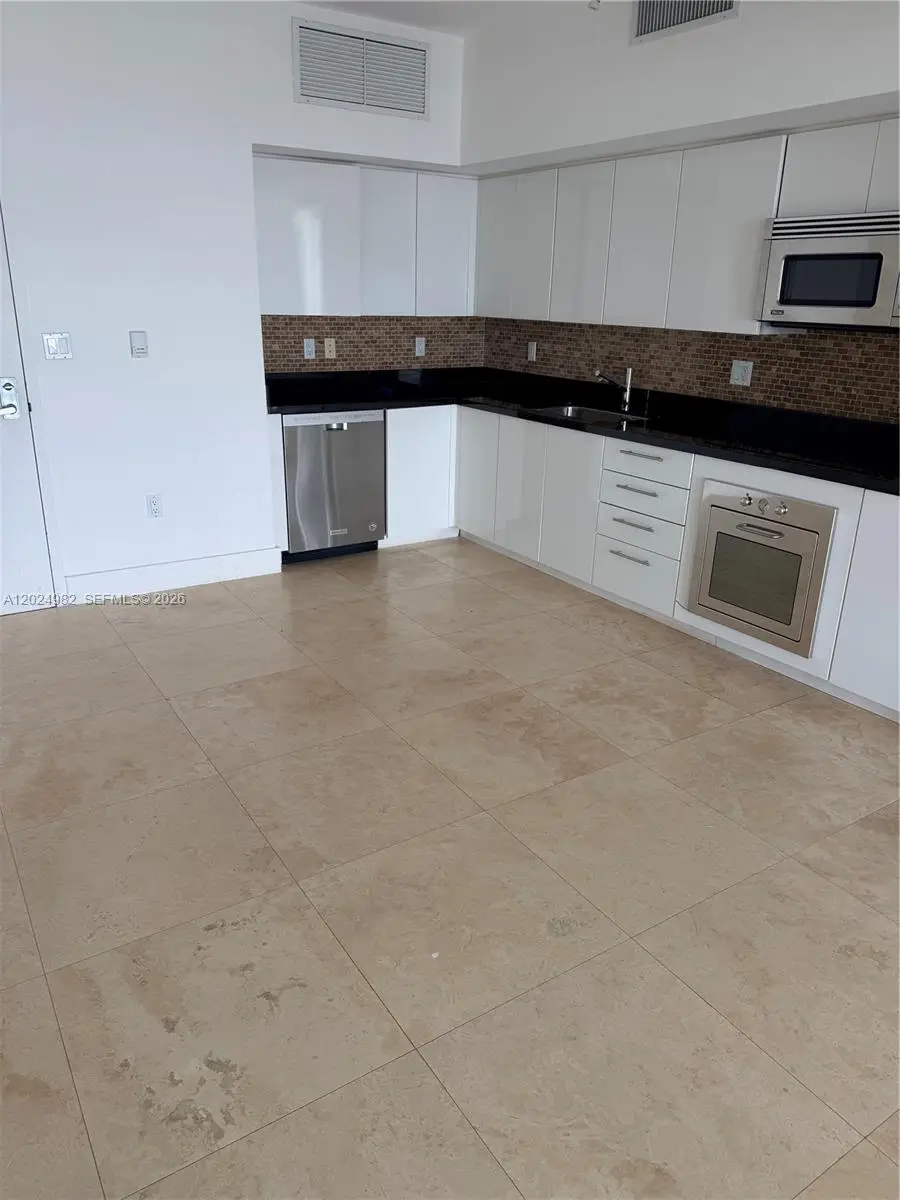 92 SW 3rd St #3909, Miami, FL 33130 - #3
