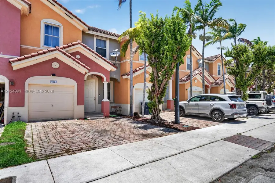 16651 SW 79th Ter, Miami, FL 33193 - #2