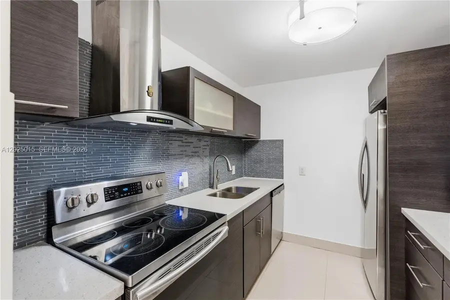3625 N Country Club Dr #402, Aventura, FL 33180 - #3