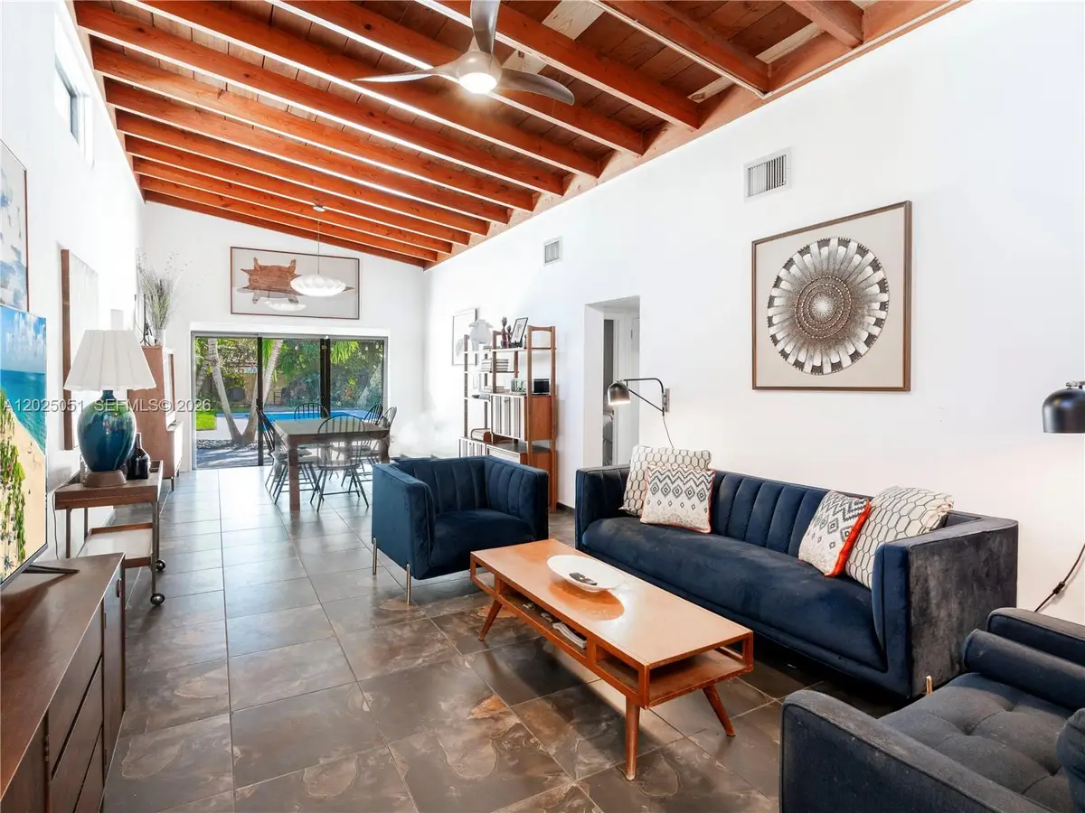 1212 NE 17th Ter, Fort Lauderdale, FL 33304 - #1