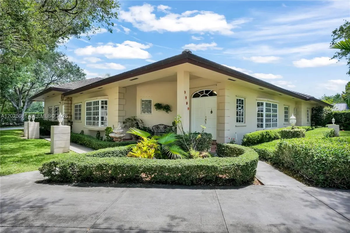 9861 SW 130th St, Miami, FL 33176 - #1