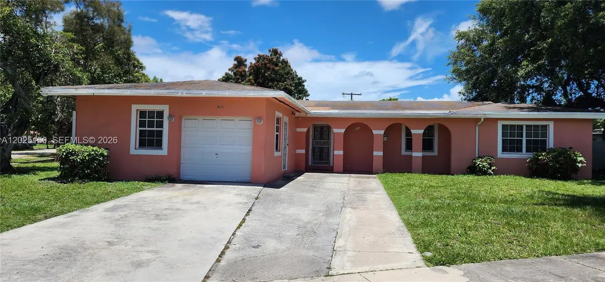 901 NE 160th Ter, North Miami Beach, FL 33162 - #1