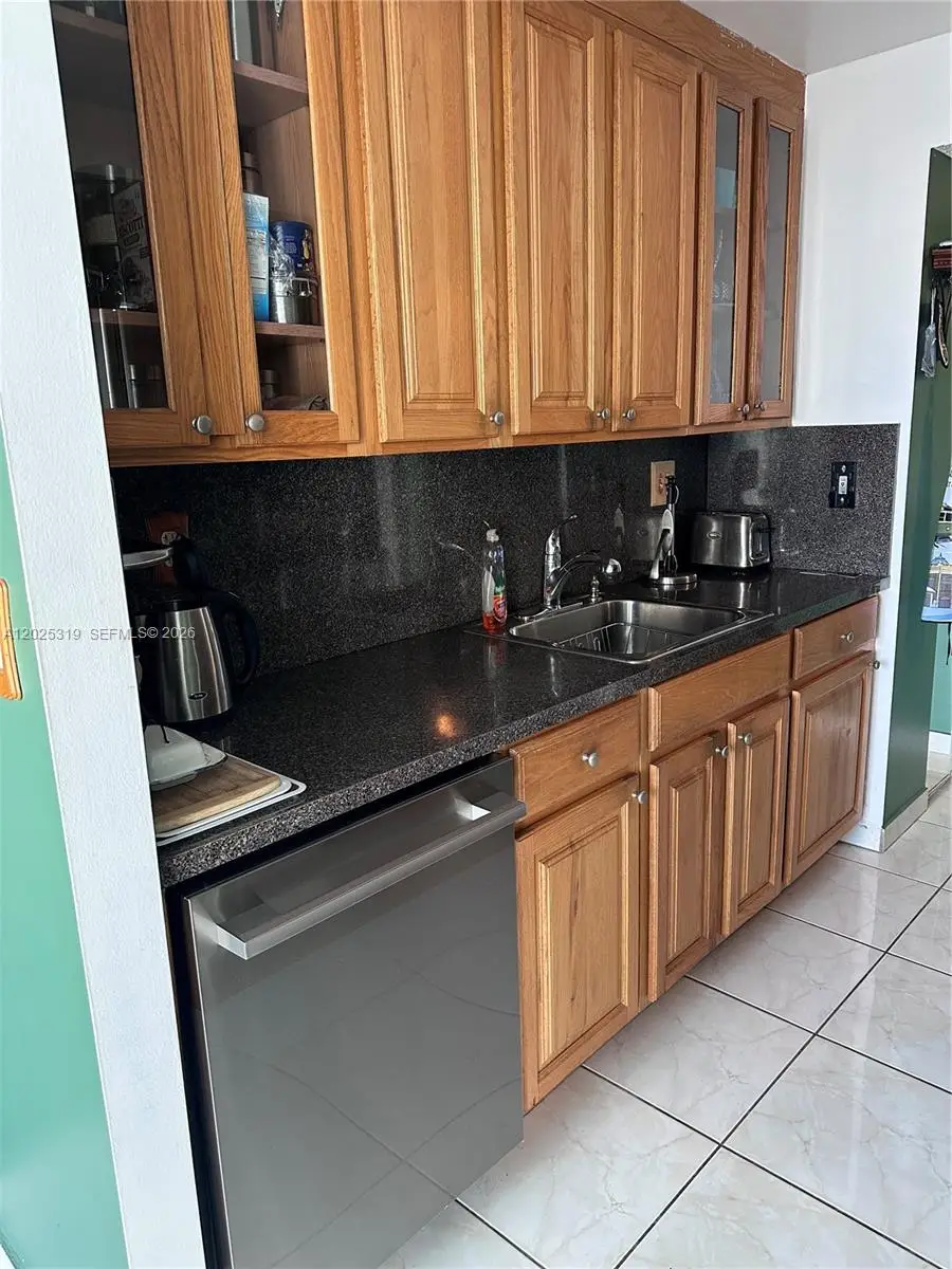 231 174th St #1905, Sunny Isles Beach, FL 33160 - #1