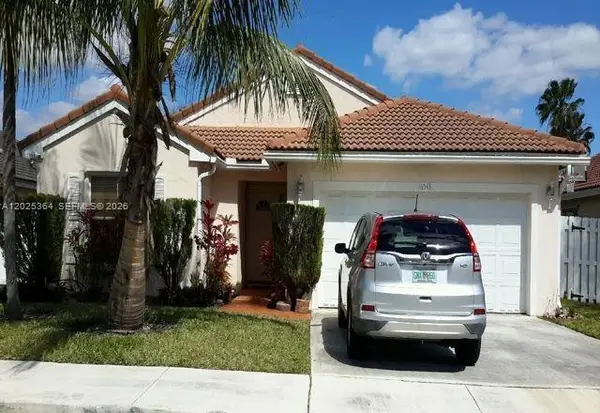 16543 NW 5th Ct, Pembroke Pines, FL 33028