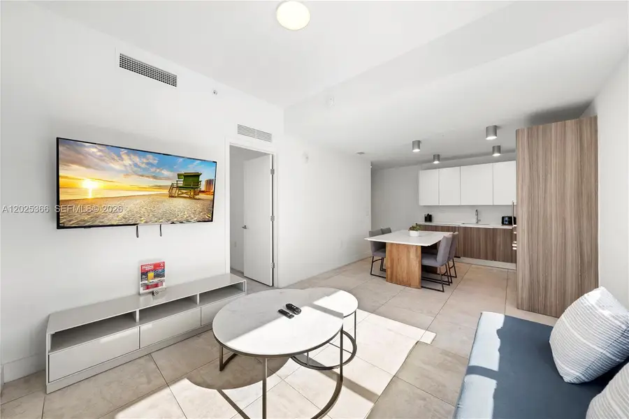 239 SW 9th St #1701, Miami, FL 33130 - #2