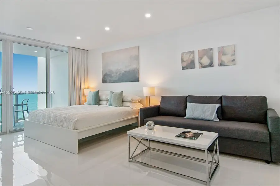 5445 Collins Av #1730+1232+1424+928+724+12, Miami Beach, FL 33140 - #3
