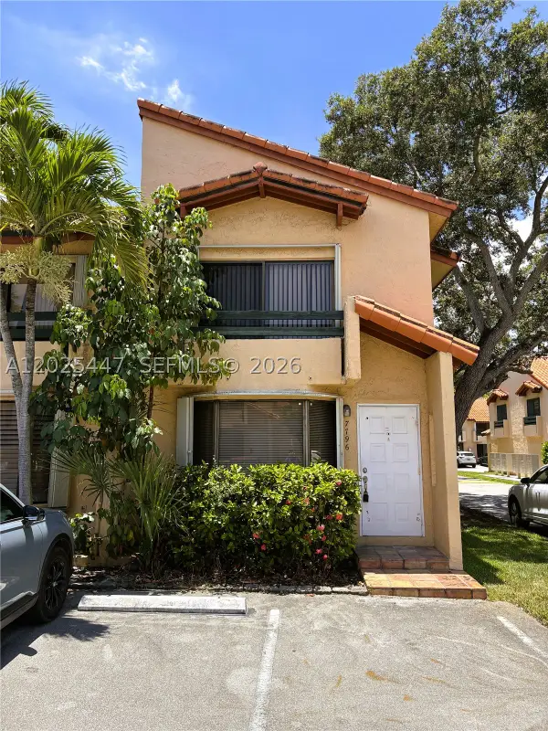 7796 SW 102nd Ln, Miami, FL 33156