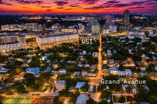 3828 Washington Ave, Miami, FL 33133