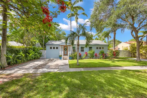 5825 SW 46th Ter, Miami, FL 33155