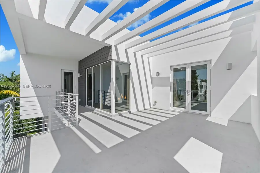 9915 NW 75th St, Doral, FL 33178 - #3