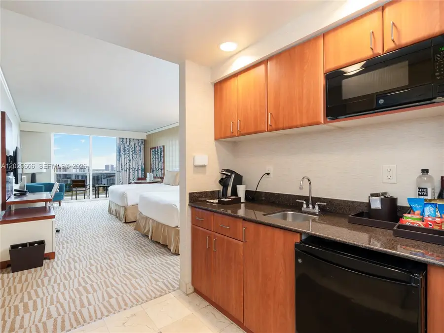 18001 Collins Ave #2118, Sunny Isles Beach, FL 33160 - #2