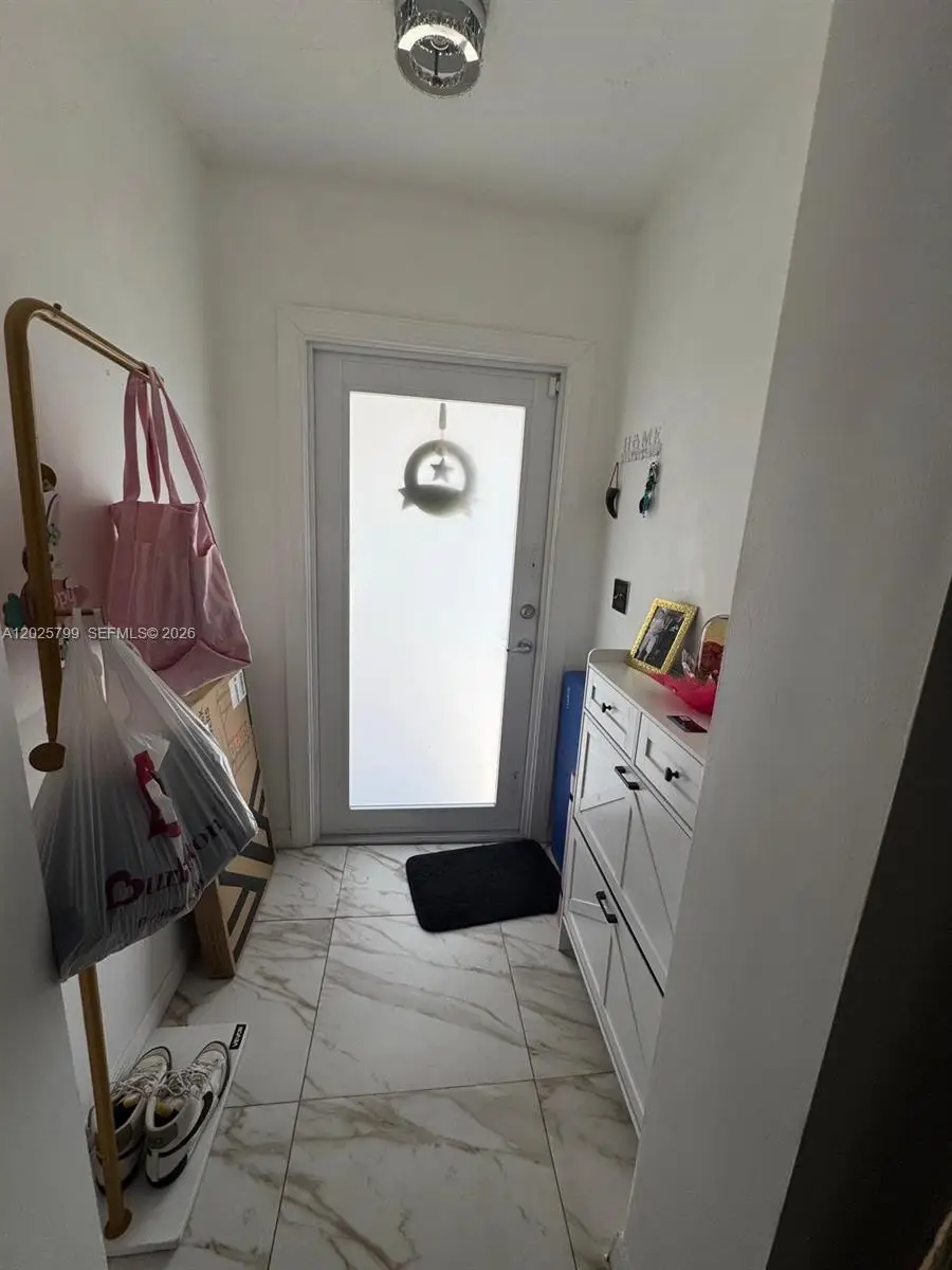5851-5853 Fillmore St, Hollywood, FL 33021 - #3