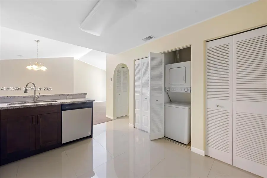 10161 W Sunrise Blvd #304, Plantation, FL 33322 - #3