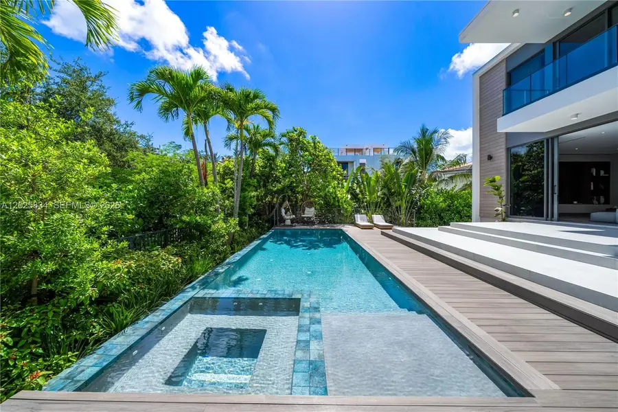 571 Glenridge Rd, Key Biscayne, FL 33149 - #3