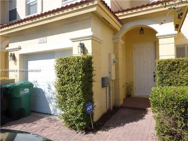 8652 NW 112th Ct, Doral, FL 33178 - #2