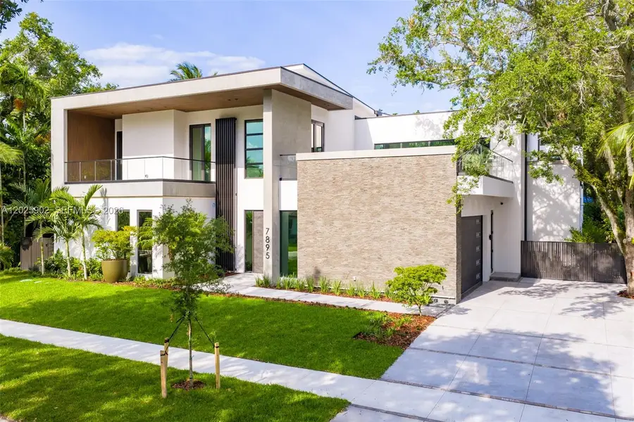 7895 SW 52nd Ct, Miami, FL 33143 - #2