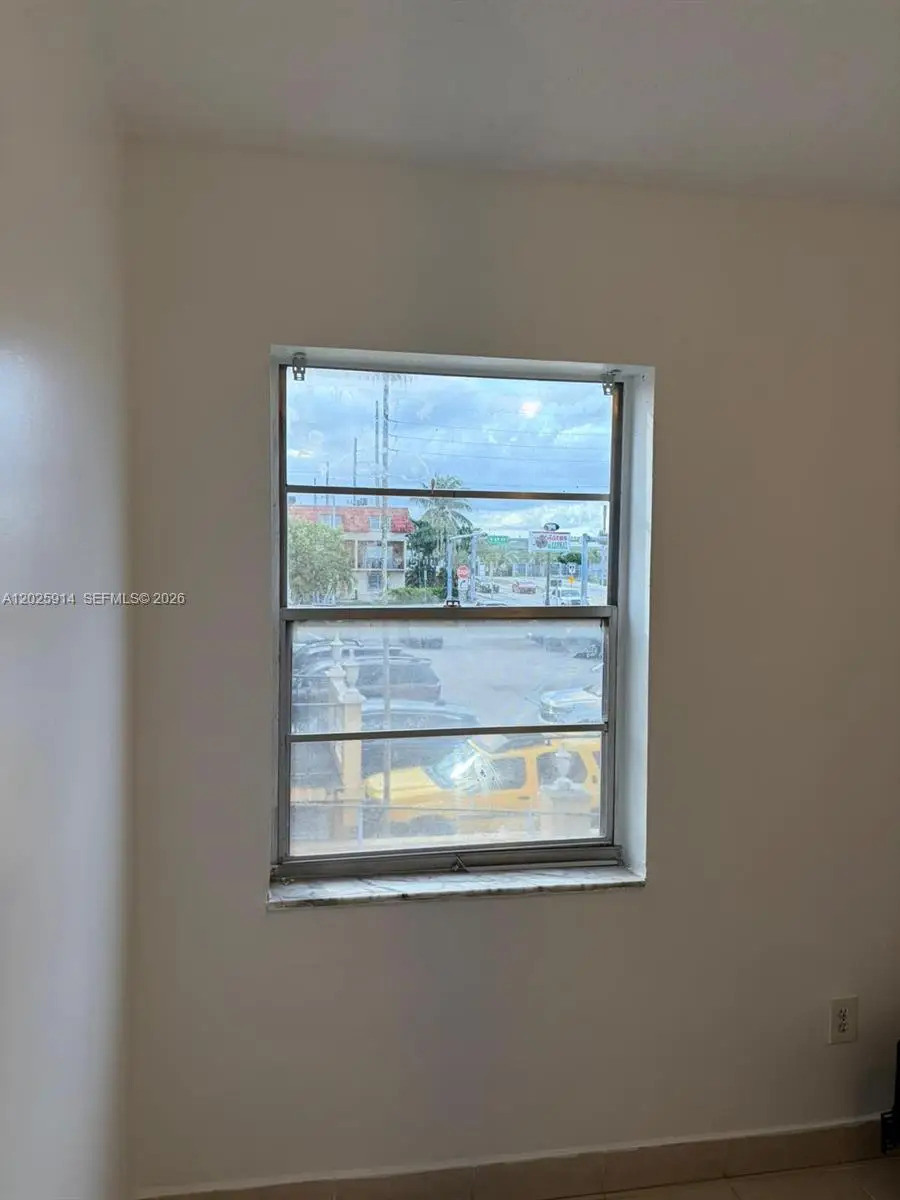 6820 W Flagler St #212, Miami, FL 33144 - #2