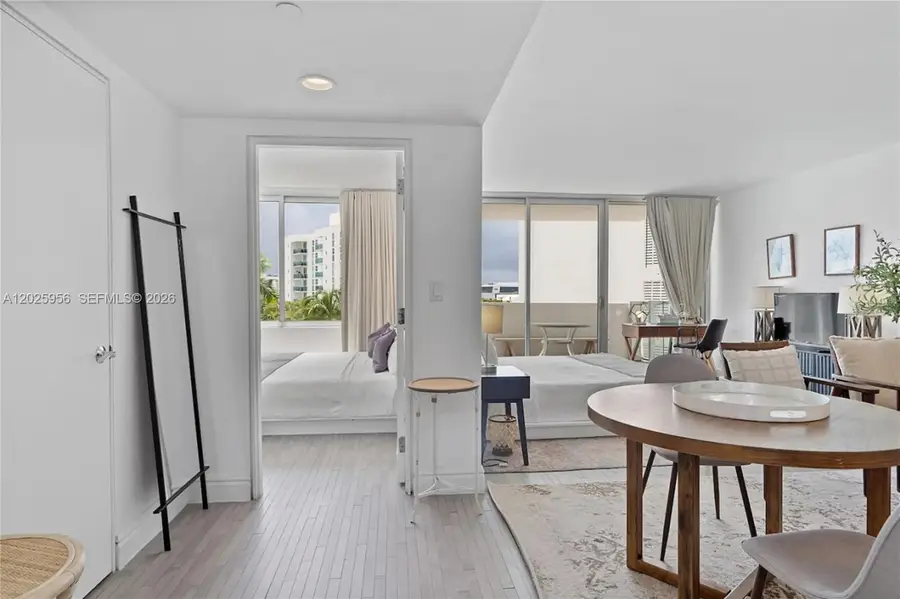 1100 West Ave #427, Miami Beach, FL 33139 - #2