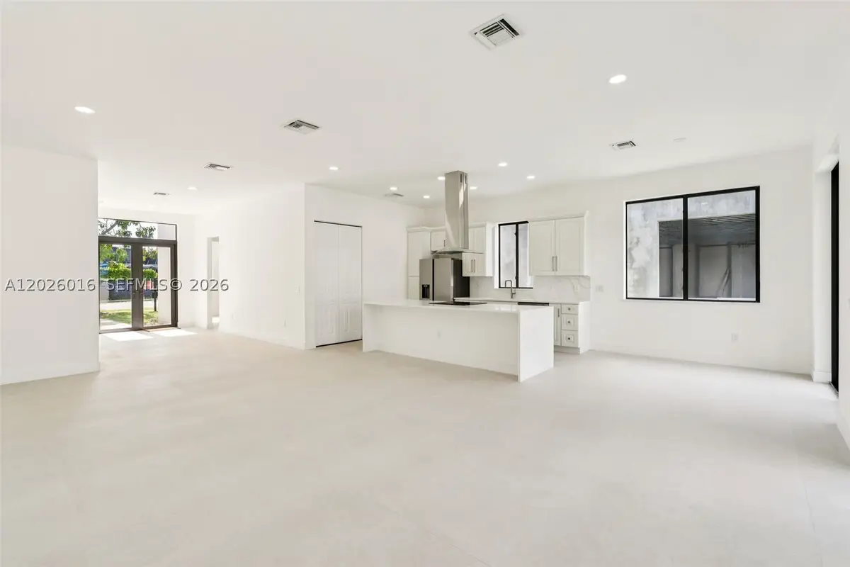 1521 SW 40th Ter, Fort Lauderdale, FL 33317 - #1