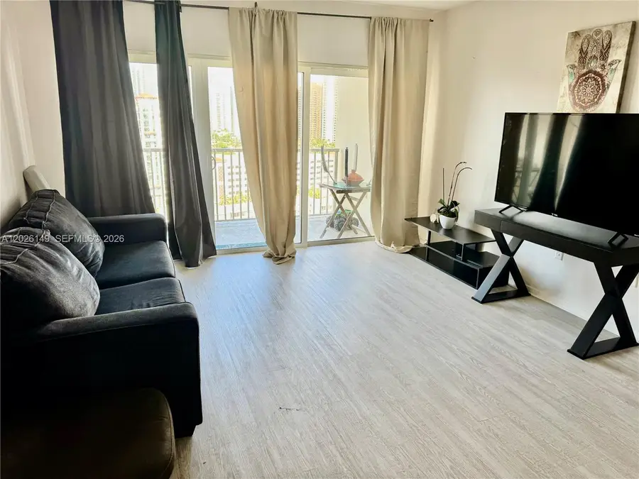 300 Bayview Dr #1903, Sunny Isles Beach, FL 33160 - #3