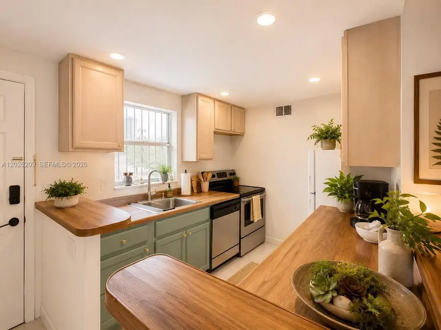 910 Jefferson Ave #5C, Miami Beach, FL 33139 - #3