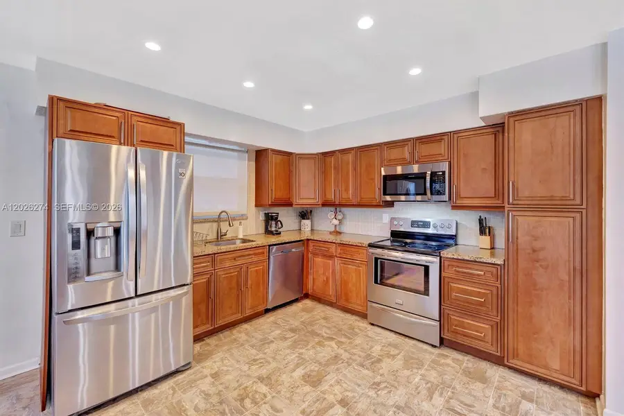 45 SE 14th St, Dania Beach, FL 33004 - #2