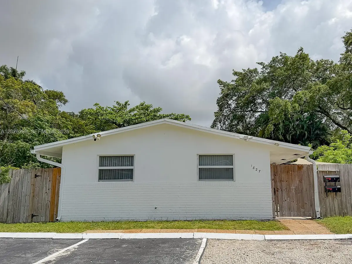 1827 SW 21st St, Fort Lauderdale, FL 33315 - #1