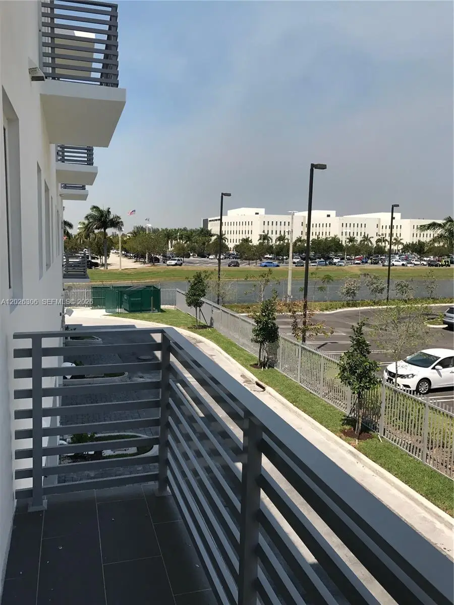 9183 NW 33rd St, Doral, FL 33178 - #3