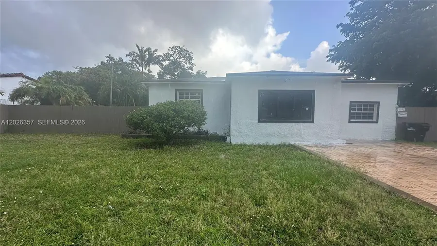 1090 NW 134th St, North Miami, FL 33168 - #3