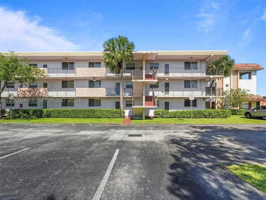 5985 Del Lago Cir #215, Sunrise, FL 33313 - #2