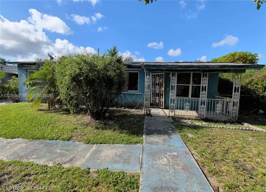 820 Curtiss Dr, Opa Locka, FL 33054 - #2