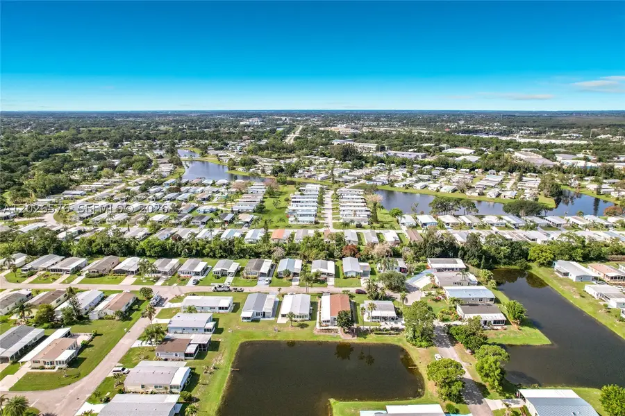 8227 Cinnamon Ln, Port Saint Lucie, FL 34952 - #2