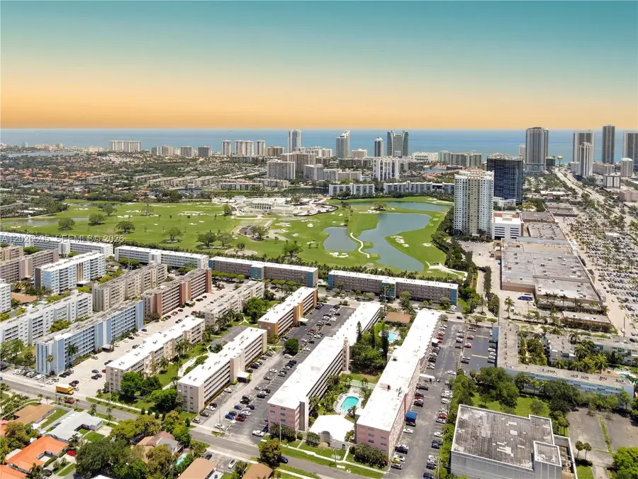 180 NE 12th Ave #18C, Hallandale Beach, FL 33009 - #2