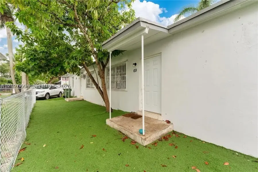 69 NW 5th St, Homestead, FL 33030 - #2