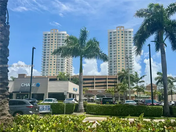 1745 E Hallandale Beach Blvd #2304W, Hallandale Beach, FL 33009